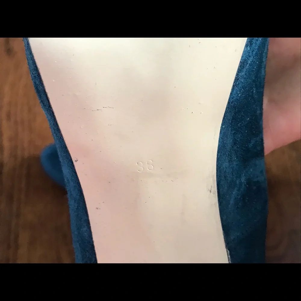 Helén Billkrantz Suede Leather Heels